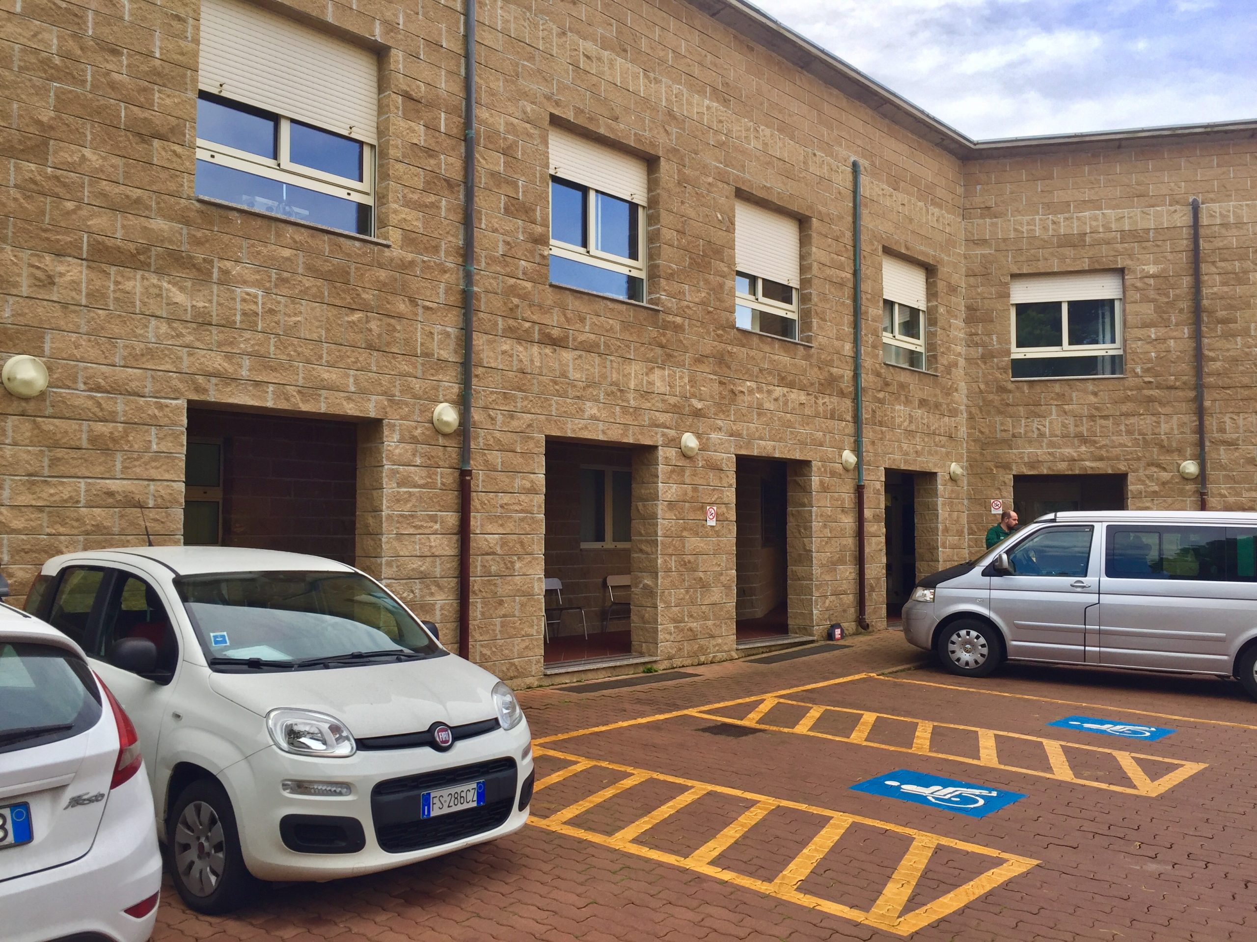 La Maddalena, punto distribuzione farmaci nella Casa della Comunità La Maddalena, punto distribuzione farmaci nella Casa della Comunità