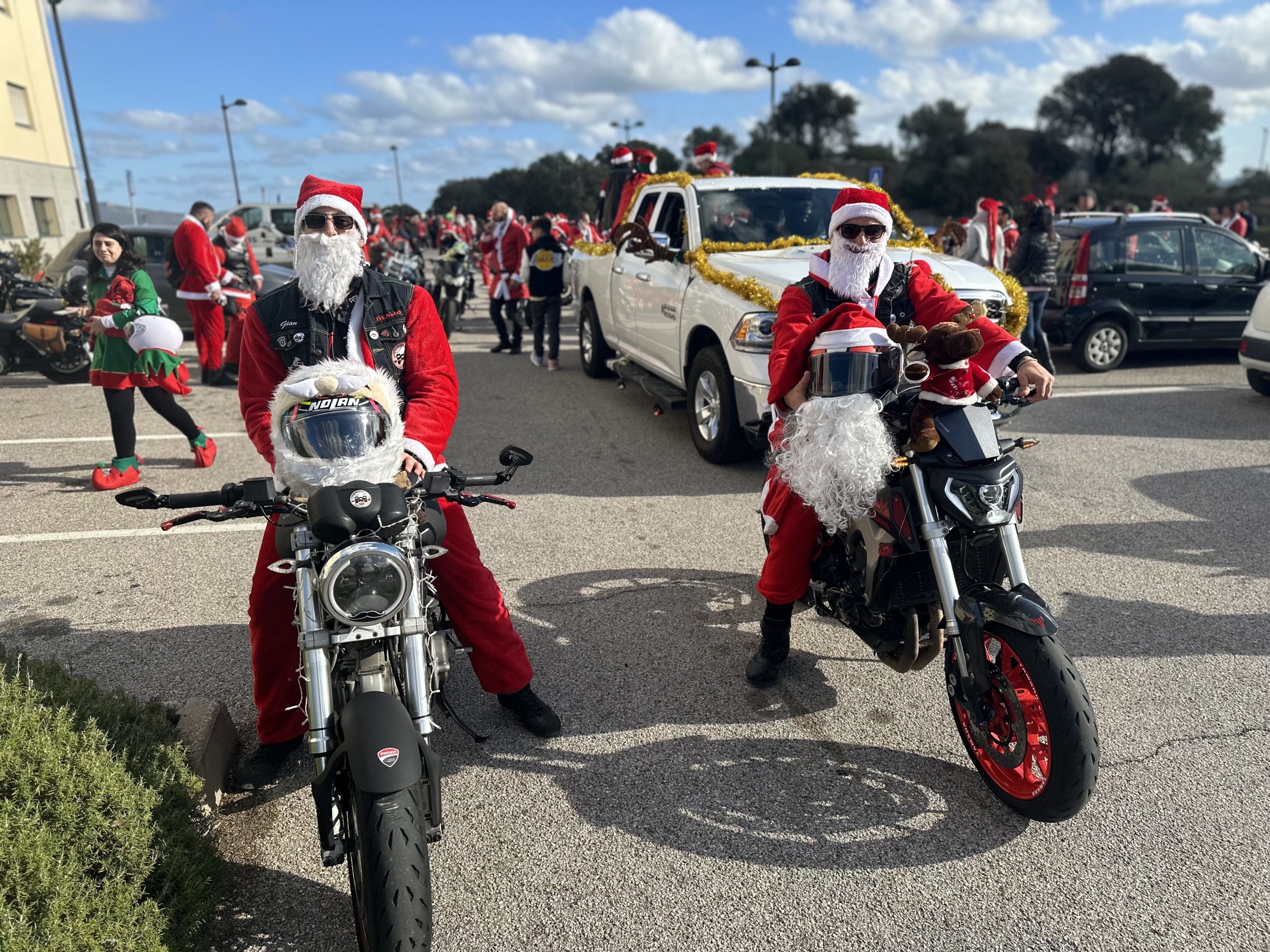 I “motobabbi” di Natale ritornano al Giovanni Paolo II di Olbia